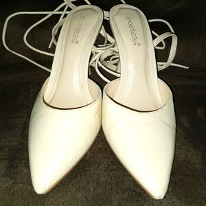 Shoe dazzle Women's Sandal with straps & heels (US 9)